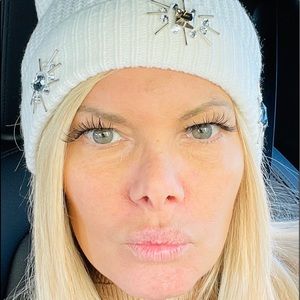 Meet your Posher, Lynn